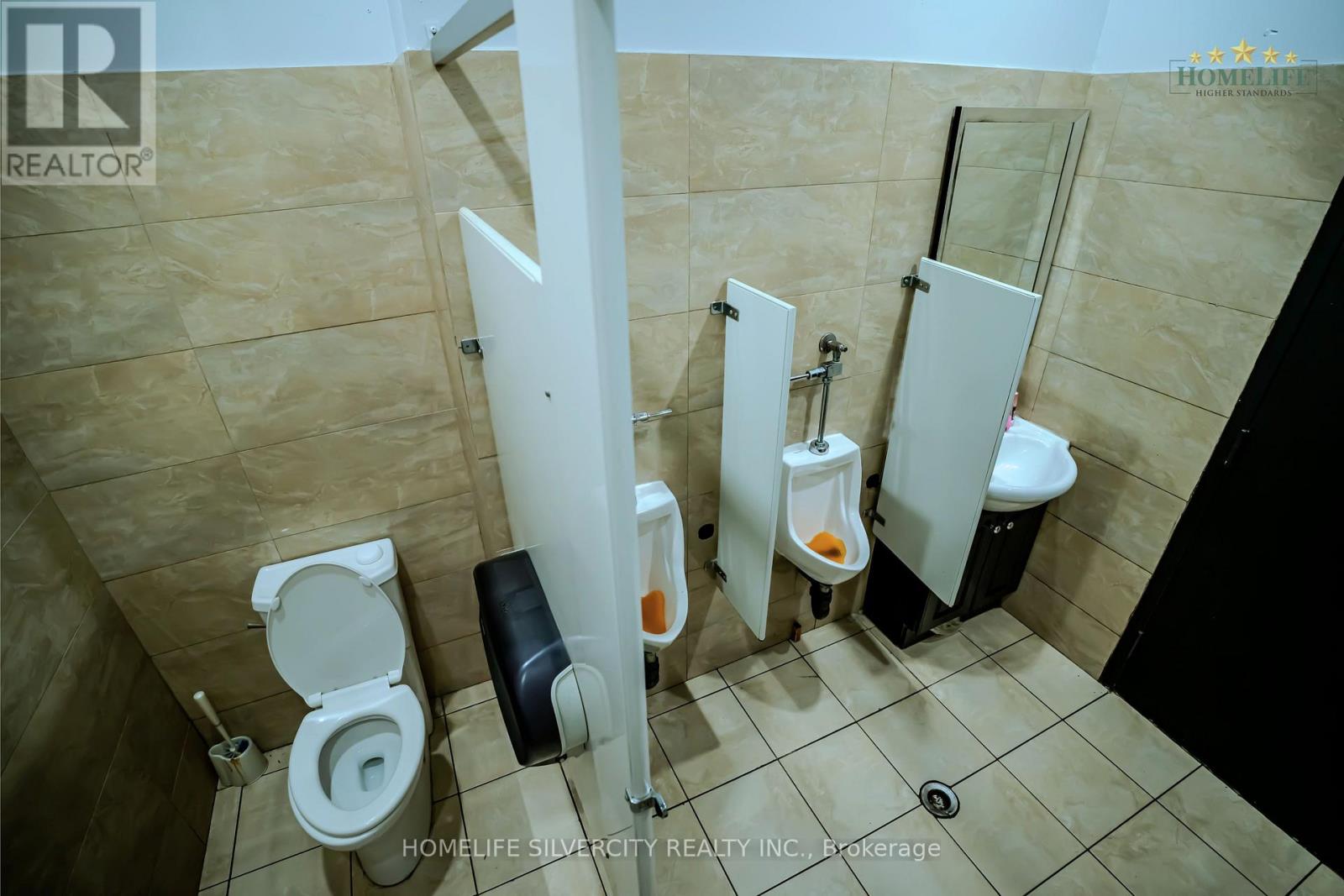 1 - 3300 Steeles Avenue W, Vaughan (Vaughan Corporate Centre), Ontario  L4K 2Y4 - Photo 15 - N12347554