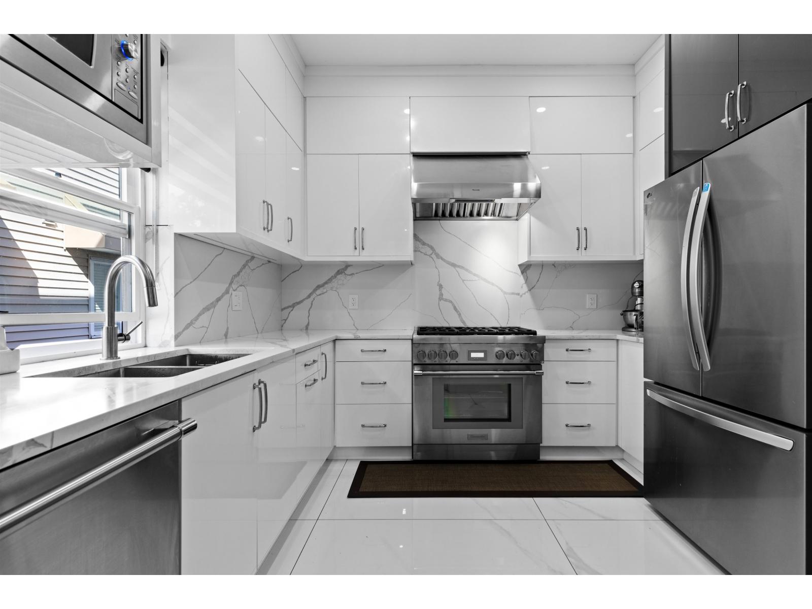 10851 130 Street, Surrey, British Columbia  V3T 3L9 - Photo 14 - R3034809
