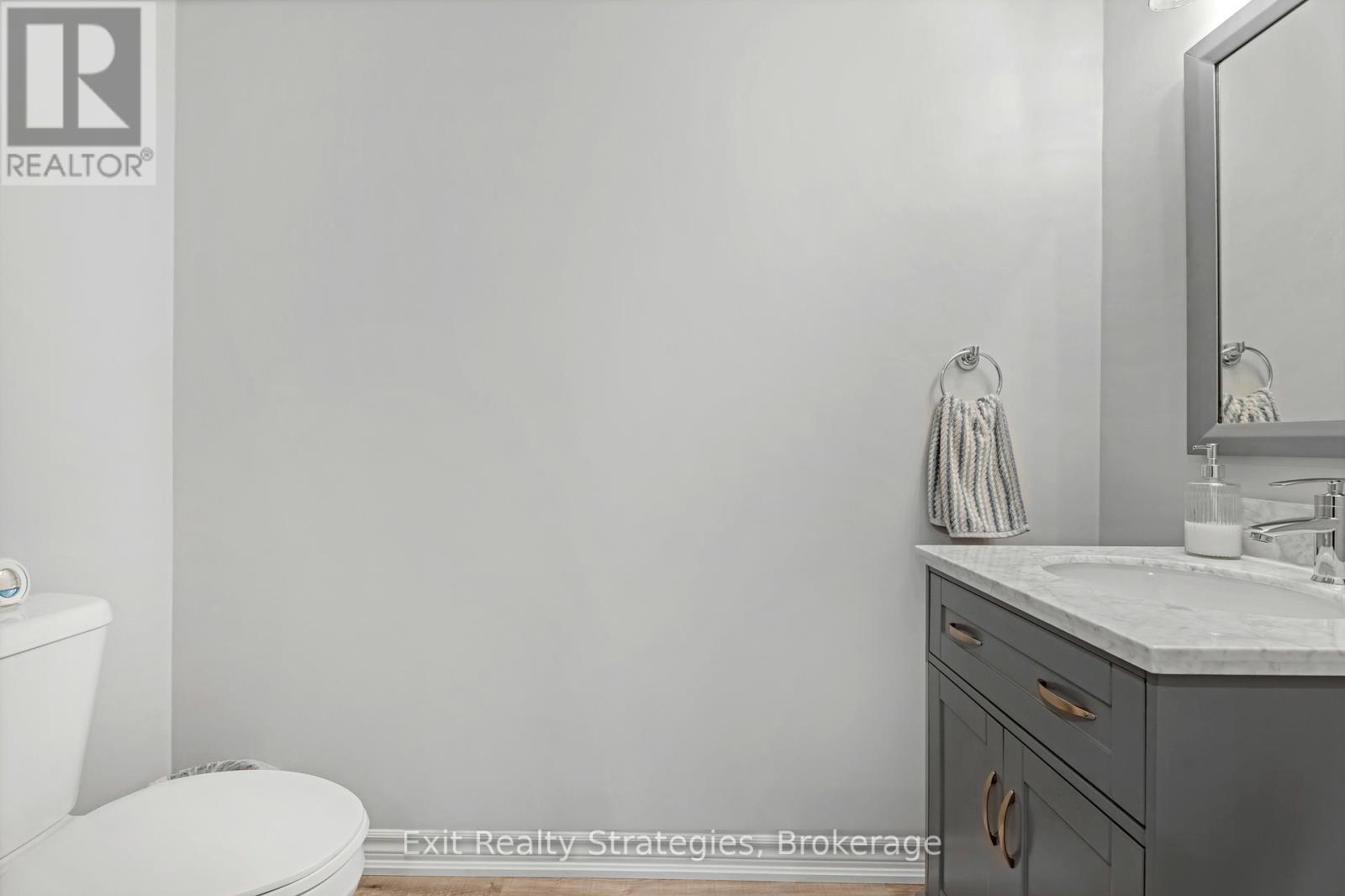 100 Springstead Avenue, Hamilton, Ontario  L8E 6E9 - Photo 39 - X12322927