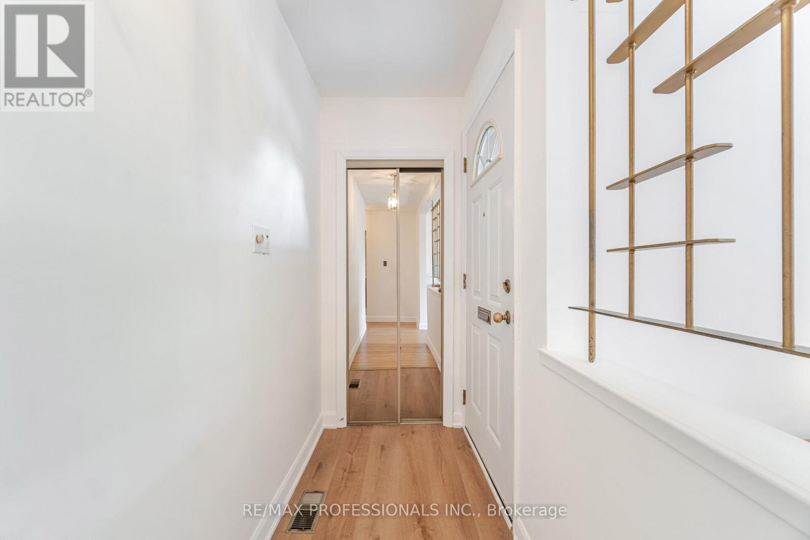 Property at 6 TAPLEY DRIVE image 5