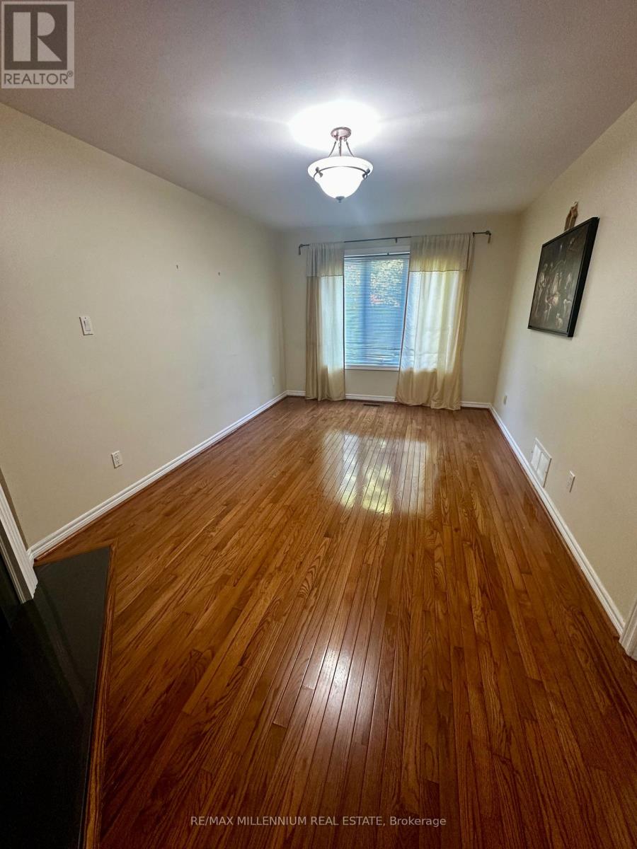 3091 Eden Oak Crescent, Mississauga, Ontario  L5L 5V2 - Photo 12 - W12347549