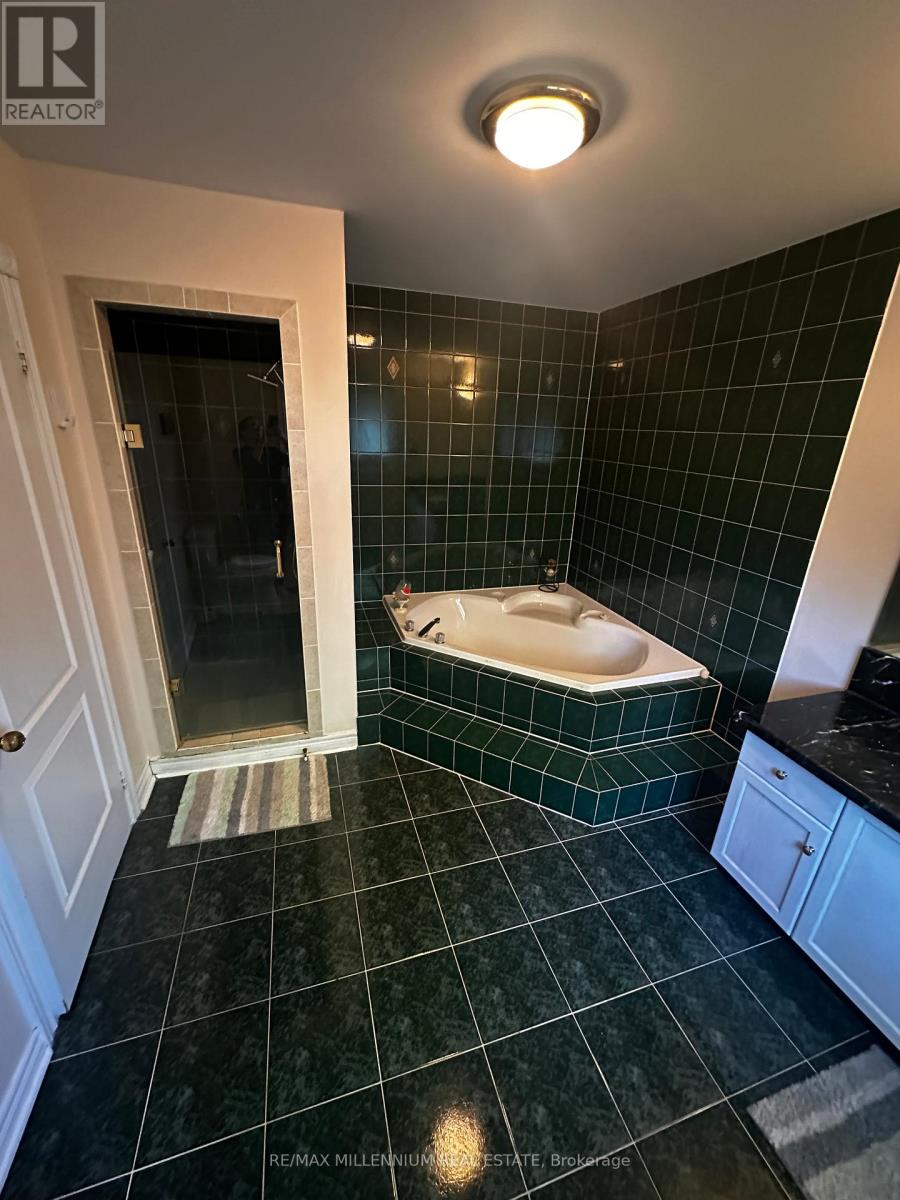 3091 Eden Oak Crescent, Mississauga, Ontario  L5L 5V2 - Photo 24 - W12347549