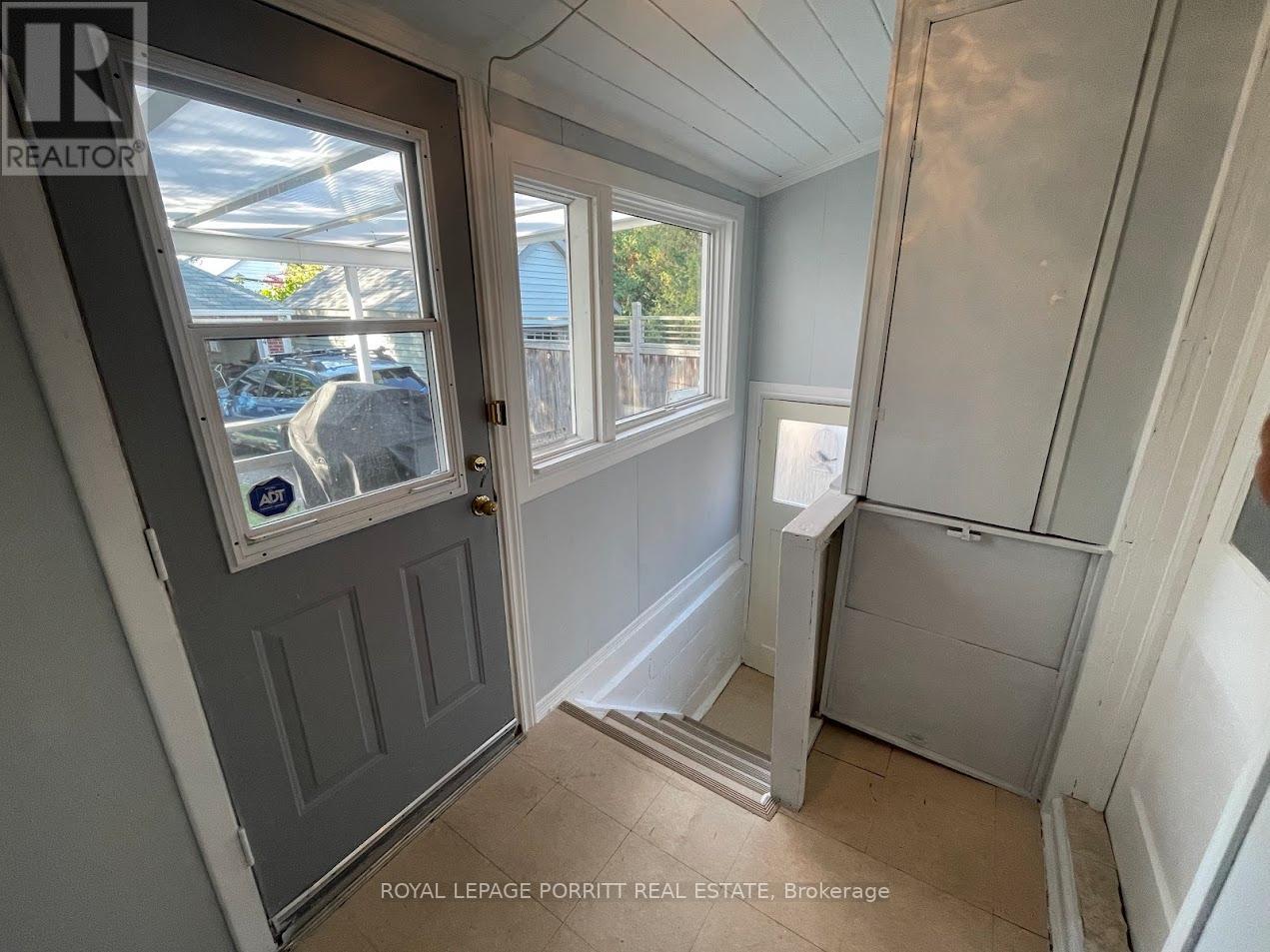 44 Twentieth Street, Toronto, Ontario  M8V 3L6 - Photo 10 - W12347599