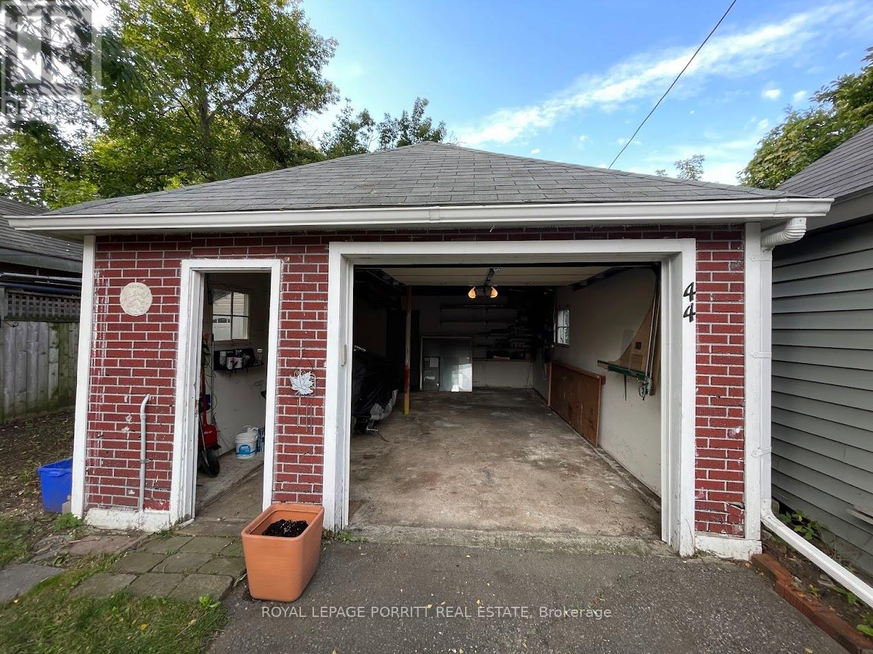 44 Twentieth Street, Toronto, Ontario  M8V 3L6 - Photo 19 - W12347599