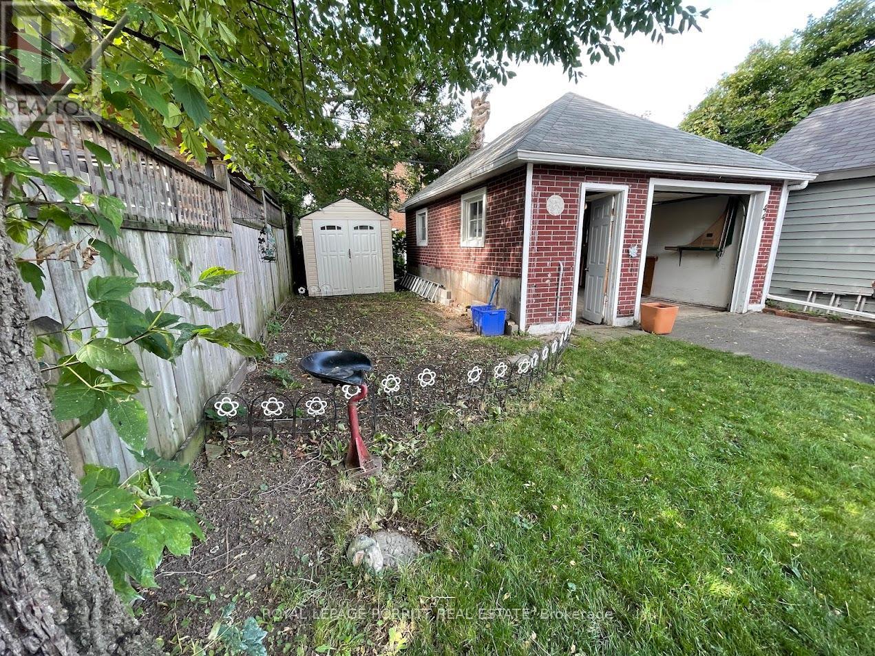44 Twentieth Street, Toronto, Ontario  M8V 3L6 - Photo 22 - W12347599