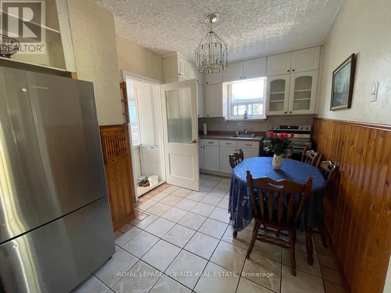 Property at 44 TWENTIETH STREET image 4