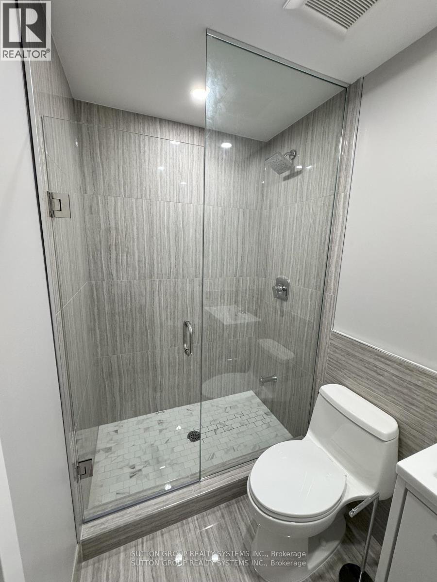 Upper - 4425 Curia Crescent, Mississauga, Ontario  L4Z 2Y2 - Photo 13 - W12347624