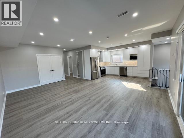 Upper - 4425 Curia Crescent, Mississauga, Ontario  L4Z 2Y2 - Photo 8 - W12347624