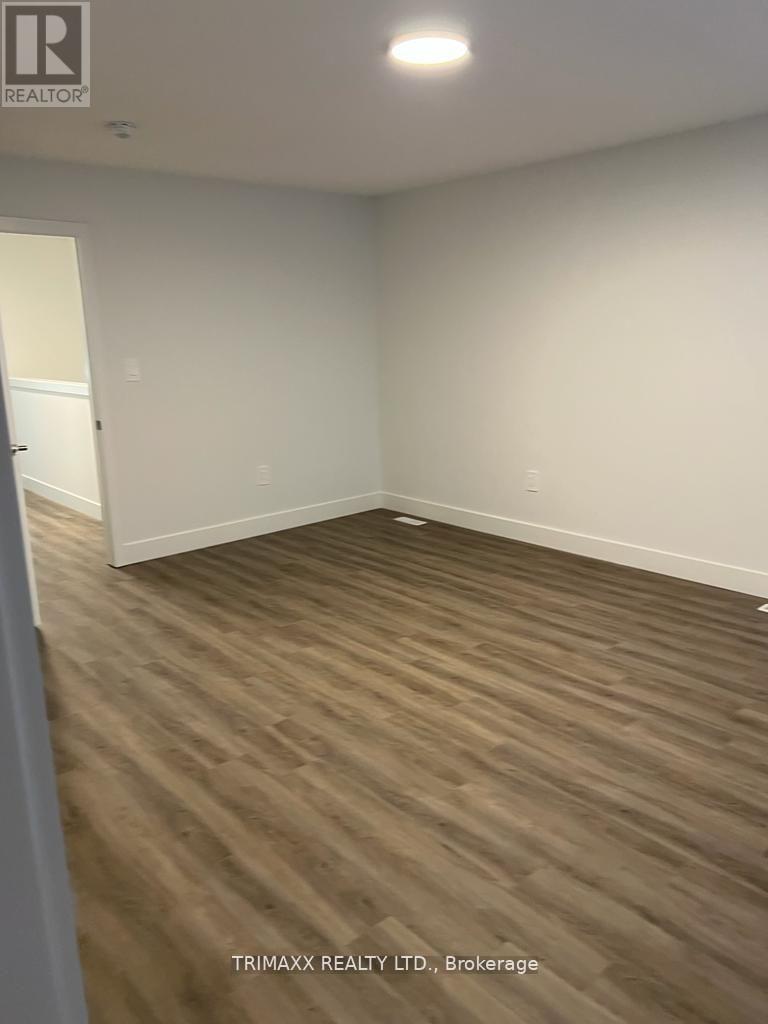 46 - 3635 Southbridge Avenue, London South (South W), Ontario  N6L 1K3 - Photo 14 - X12347542