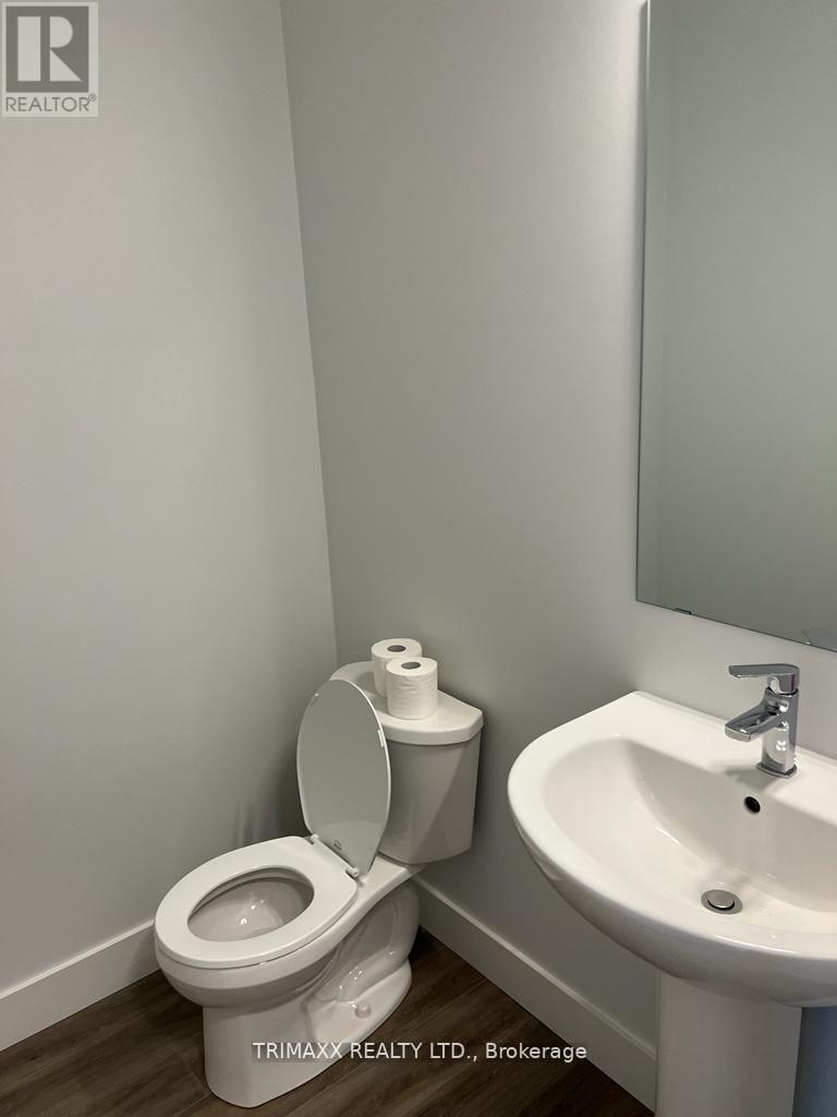 46 - 3635 Southbridge Avenue, London South (South W), Ontario  N6L 1K3 - Photo 7 - X12347542