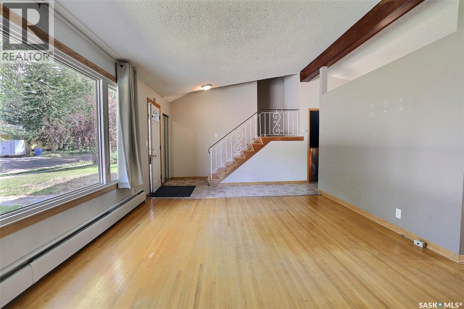 26 Newlands Street, Regina, Saskatchewan  S4S 4S4 - Photo 9 - SK015707
