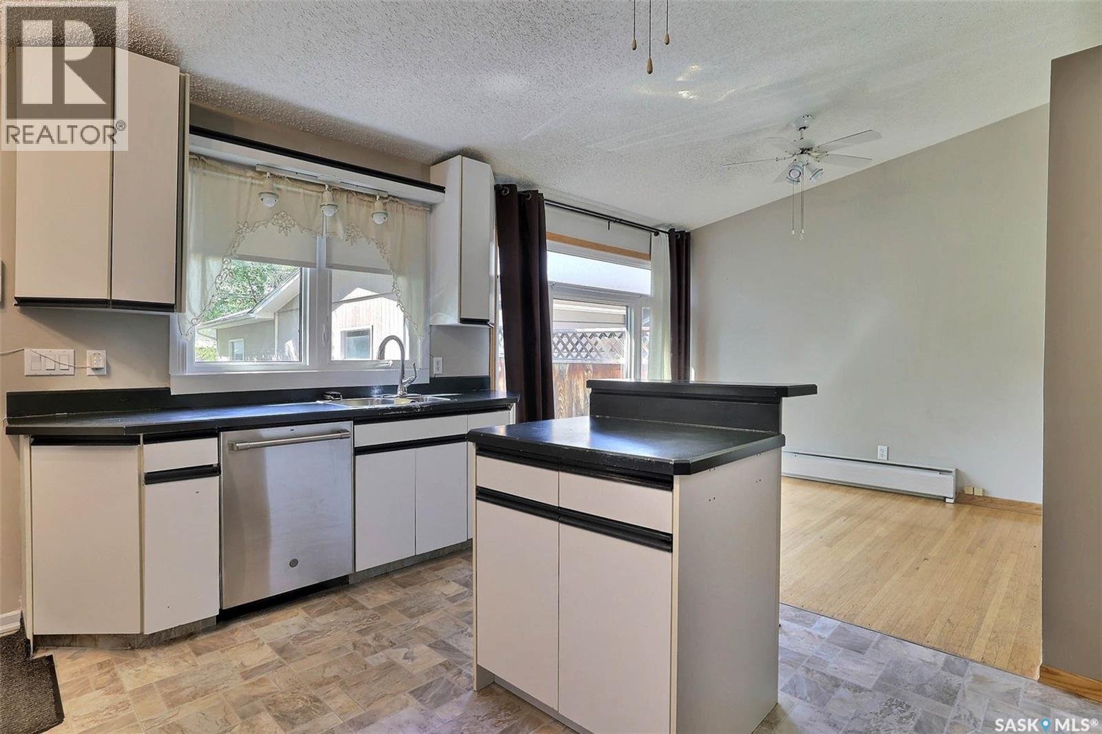 26 Newlands Street, Regina, Saskatchewan  S4S 4S4 - Photo 17 - SK015707