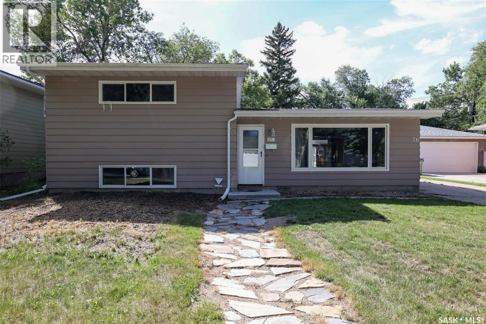 26 Newlands Street, Regina, Saskatchewan  S4S 4S4 - Photo 6 - SK015707