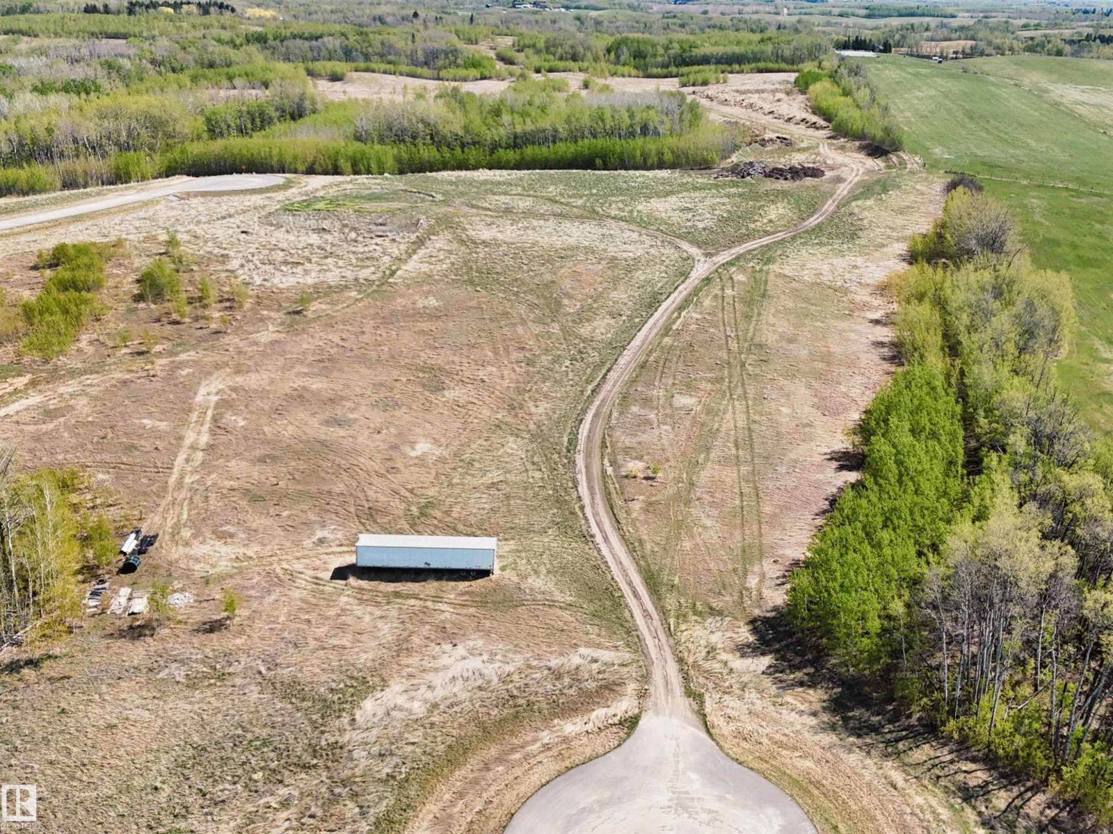 #102 2307 TWP ROAD 522, Rural Parkland County, Alberta