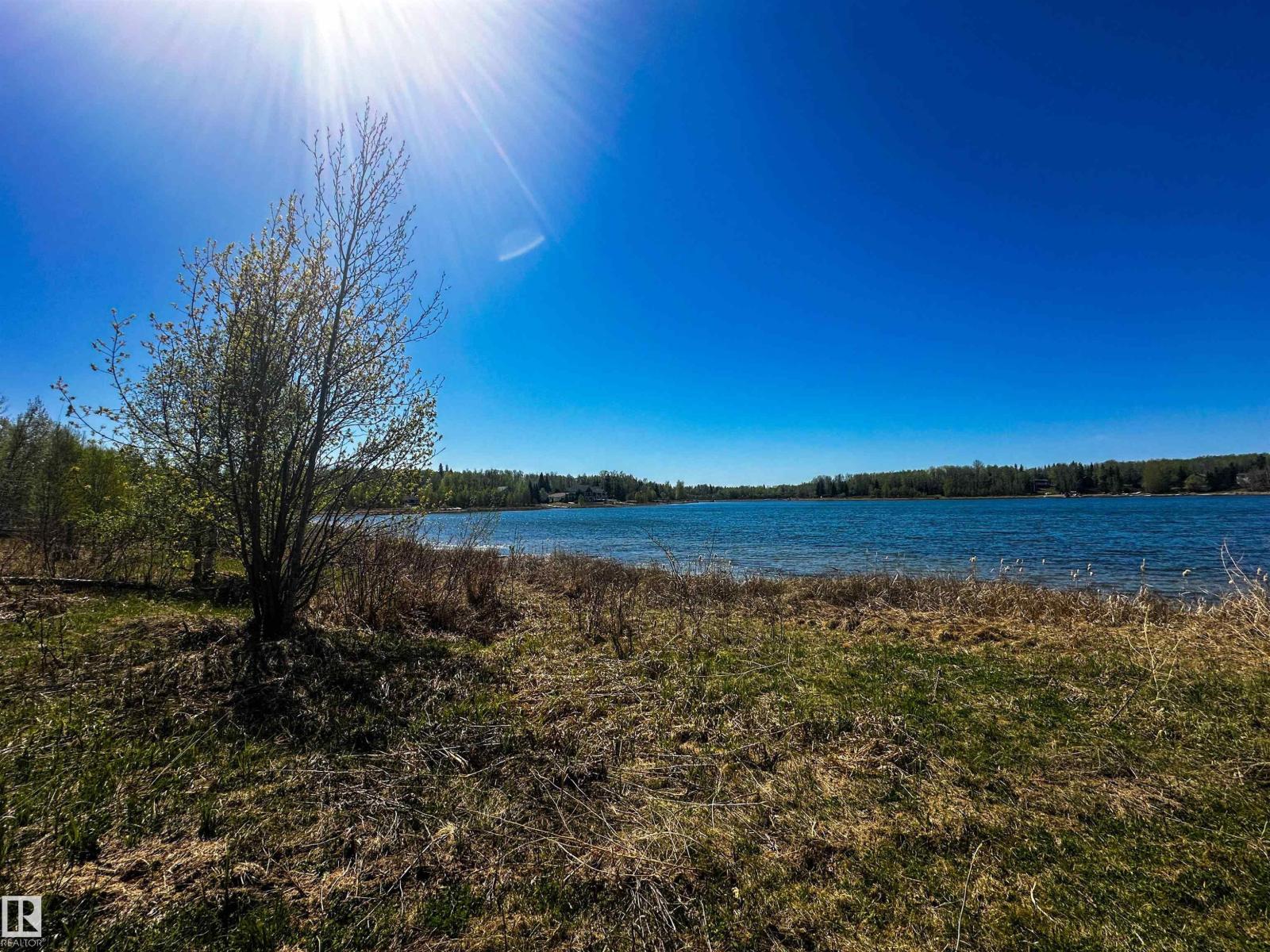 #102 2307 Twp Road 522, Rural Parkland County, Alberta  T7Y 3L7 - Photo 15 - E4452224