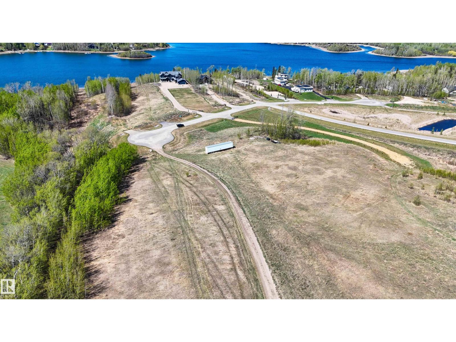 #102 2307 Twp Road 522, Rural Parkland County, Alberta  T7Y 3L7 - Photo 7 - E4452224