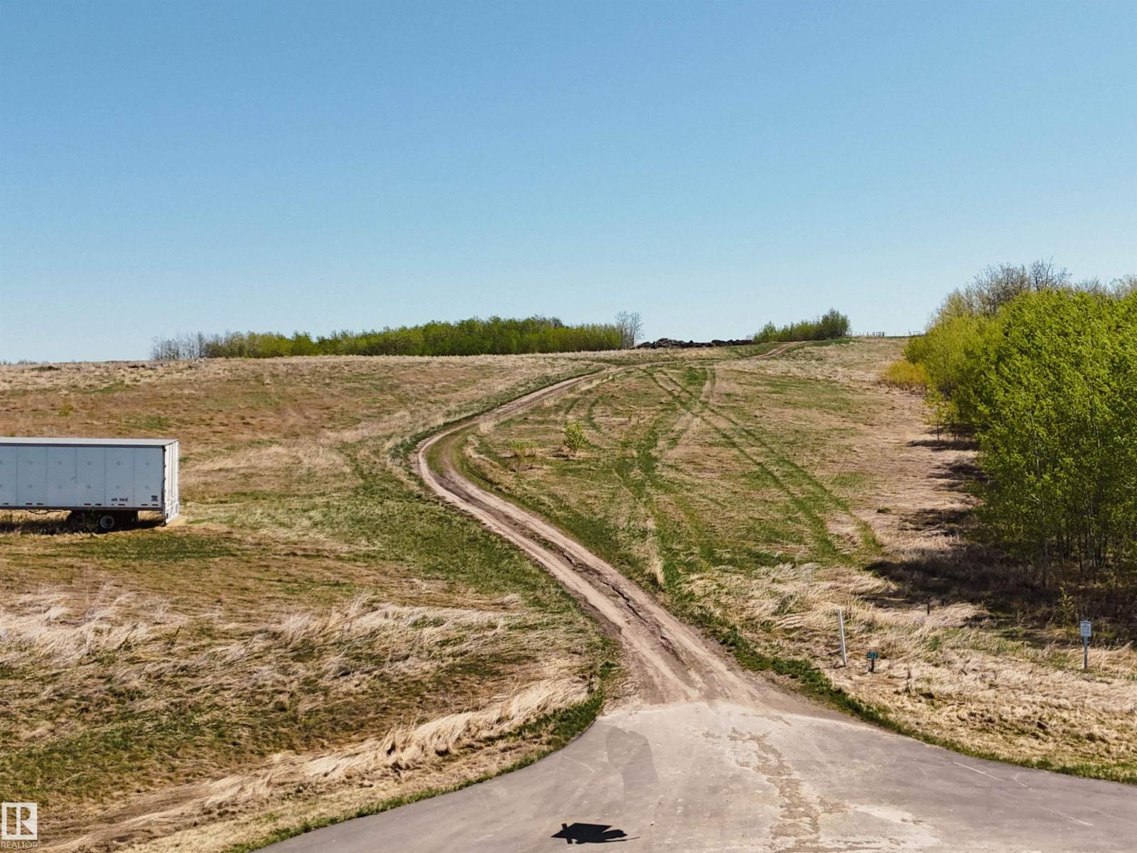 #102 2307 Twp Road 522, Rural Parkland County, Alberta  T7Y 3L7 - Photo 9 - E4452224