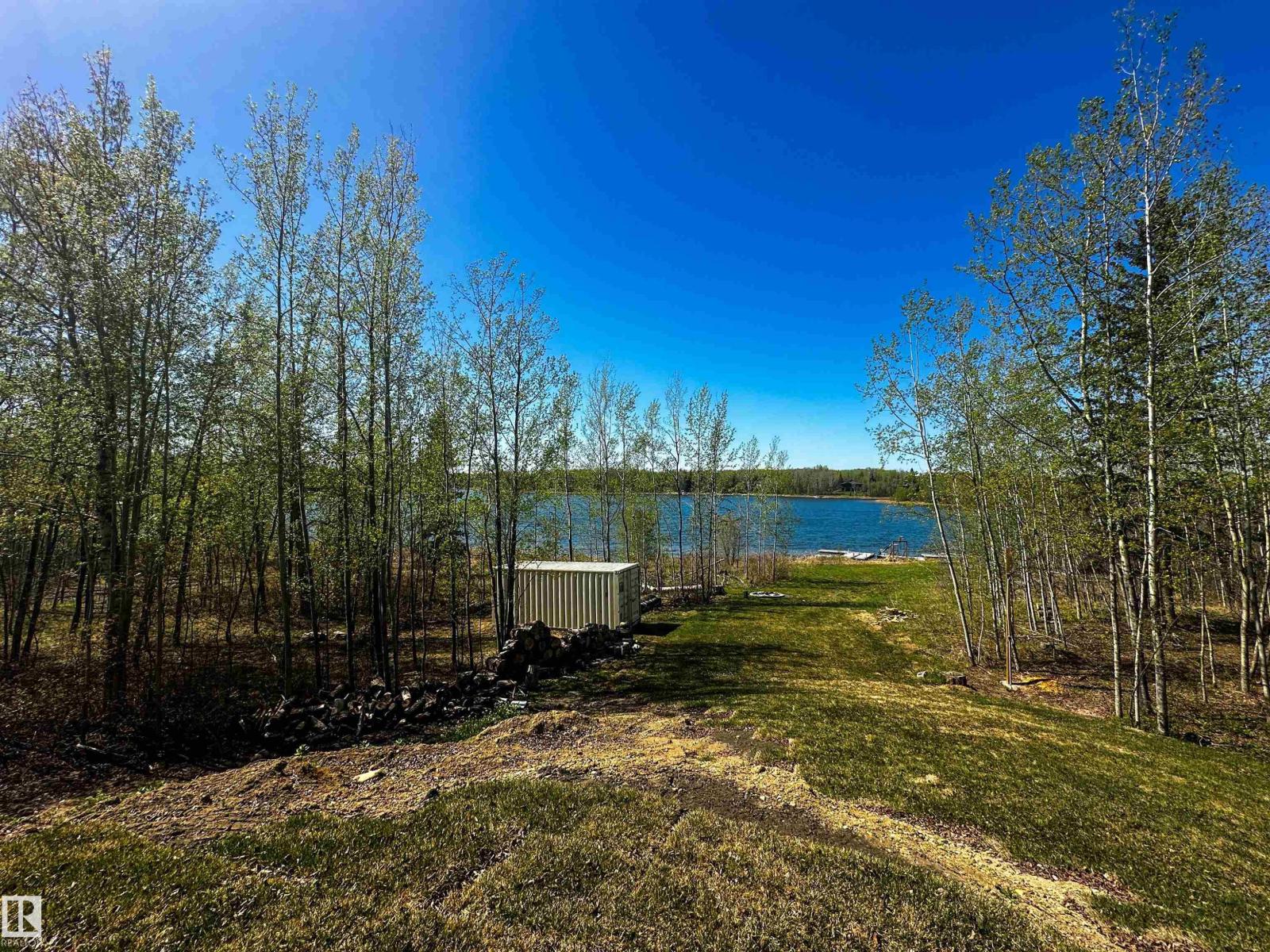 #102 2307 Twp Road 522, Rural Parkland County, Alberta  T7Y 3L7 - Photo 14 - E4452224