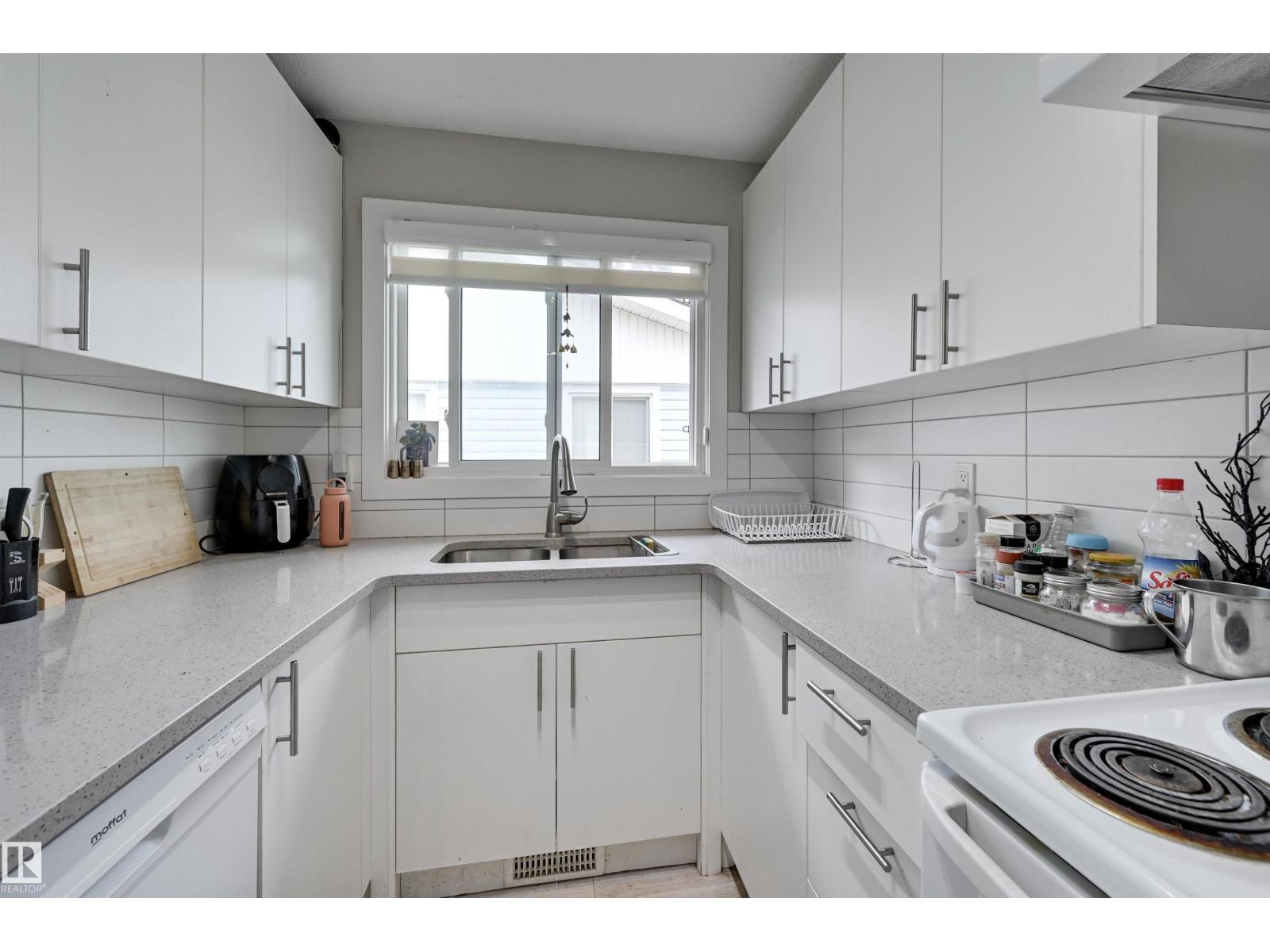 12812 +12814 125 St Nw Nw, Edmonton, Alberta  T5L 0T9 - Photo 23 - E4453246