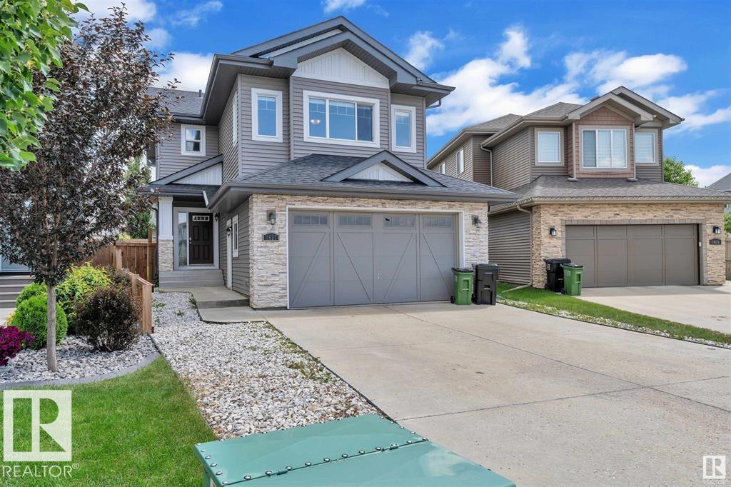 1627 161 ST SW, Edmonton, Alberta