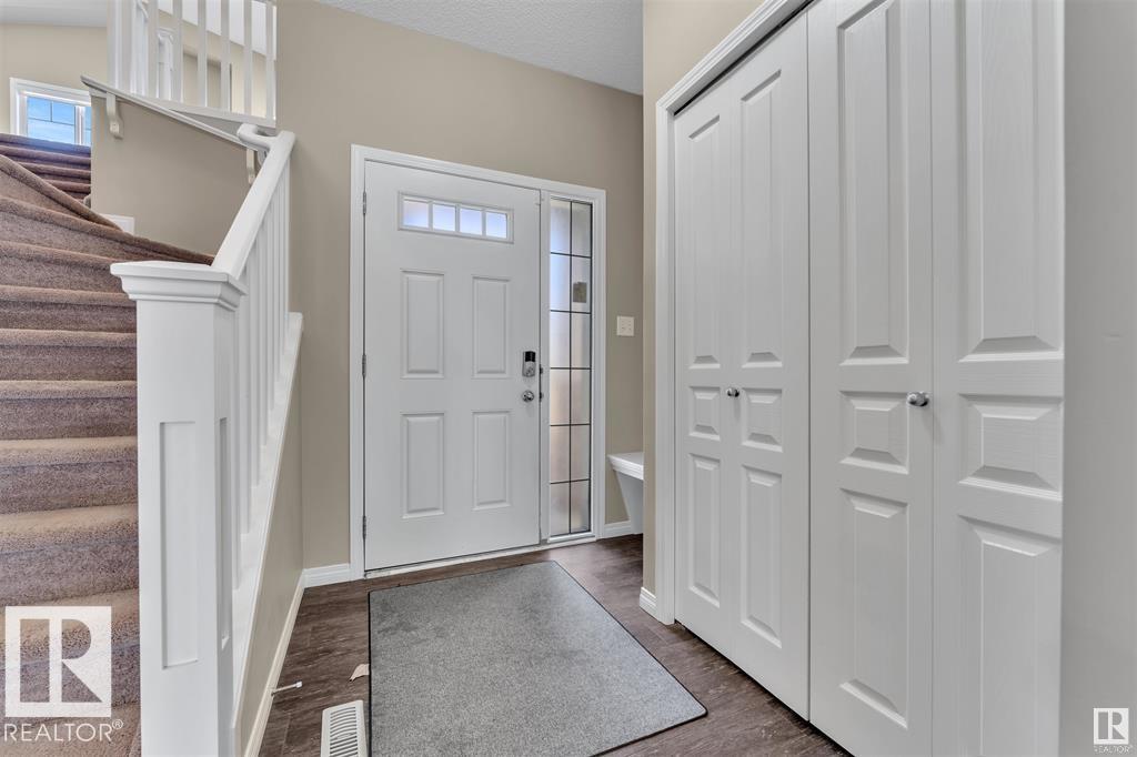 1627 161 St Sw, Edmonton, Alberta  T6W 3P4 - Photo 6 - E4453247