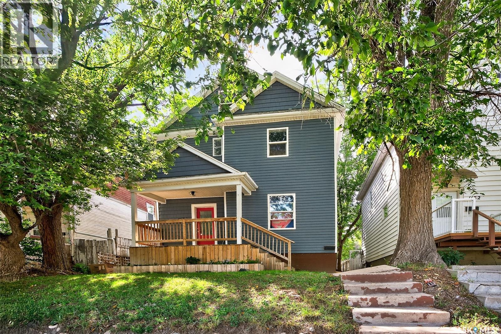 Property at 1130 Main STREET N image 1