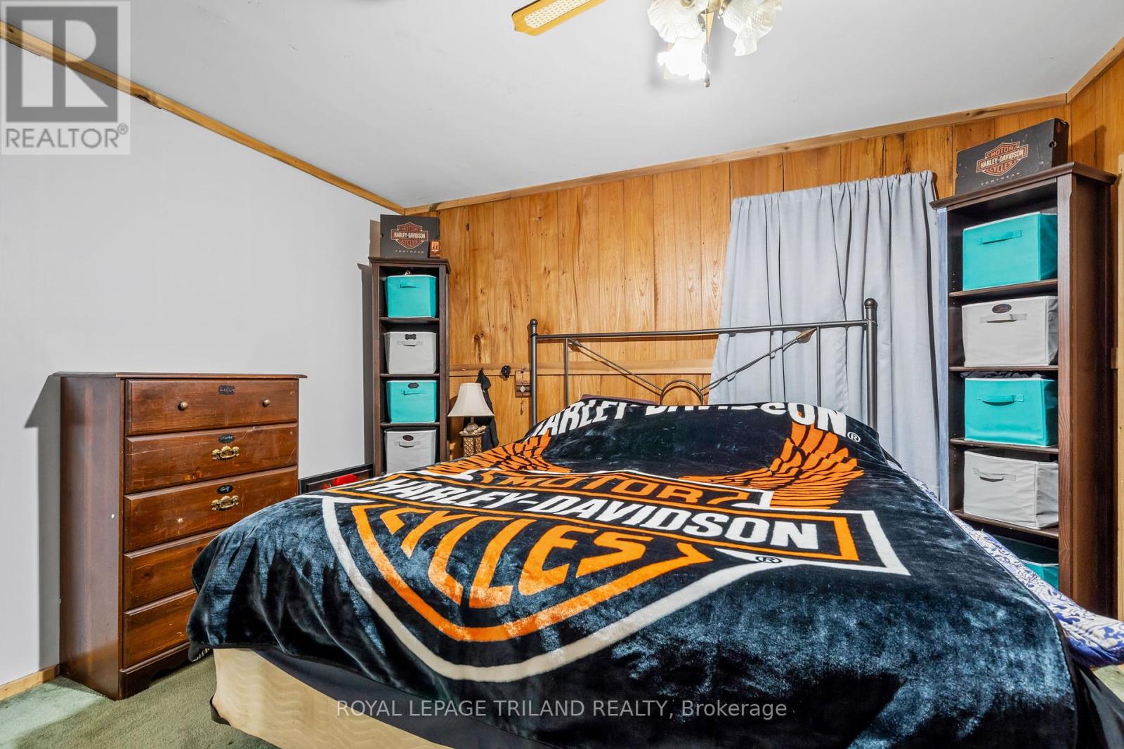 8026 Centre Street, Brooke-Alvinston, Ontario  N0N 1A0 - Photo 21 - X12347782