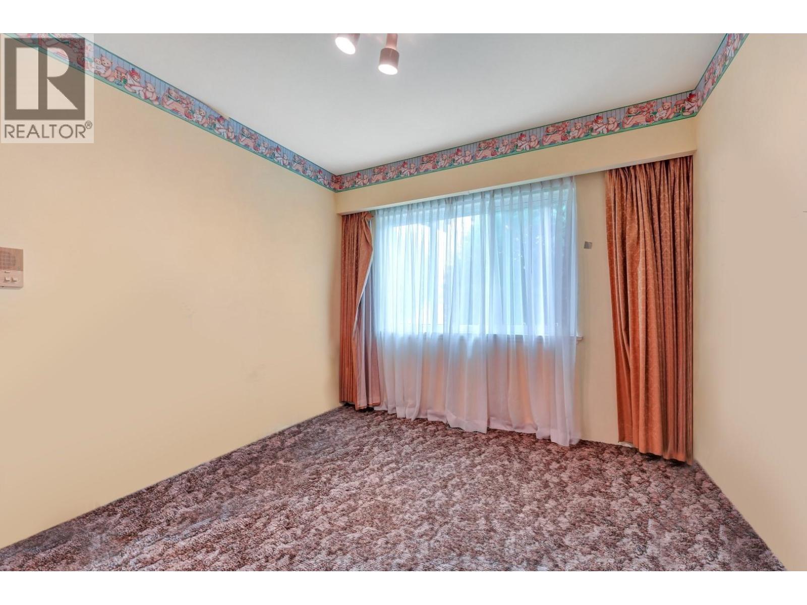 5067 Dover Street, Burnaby, British Columbia  V5H 1R4 - Photo 16 - R3037513