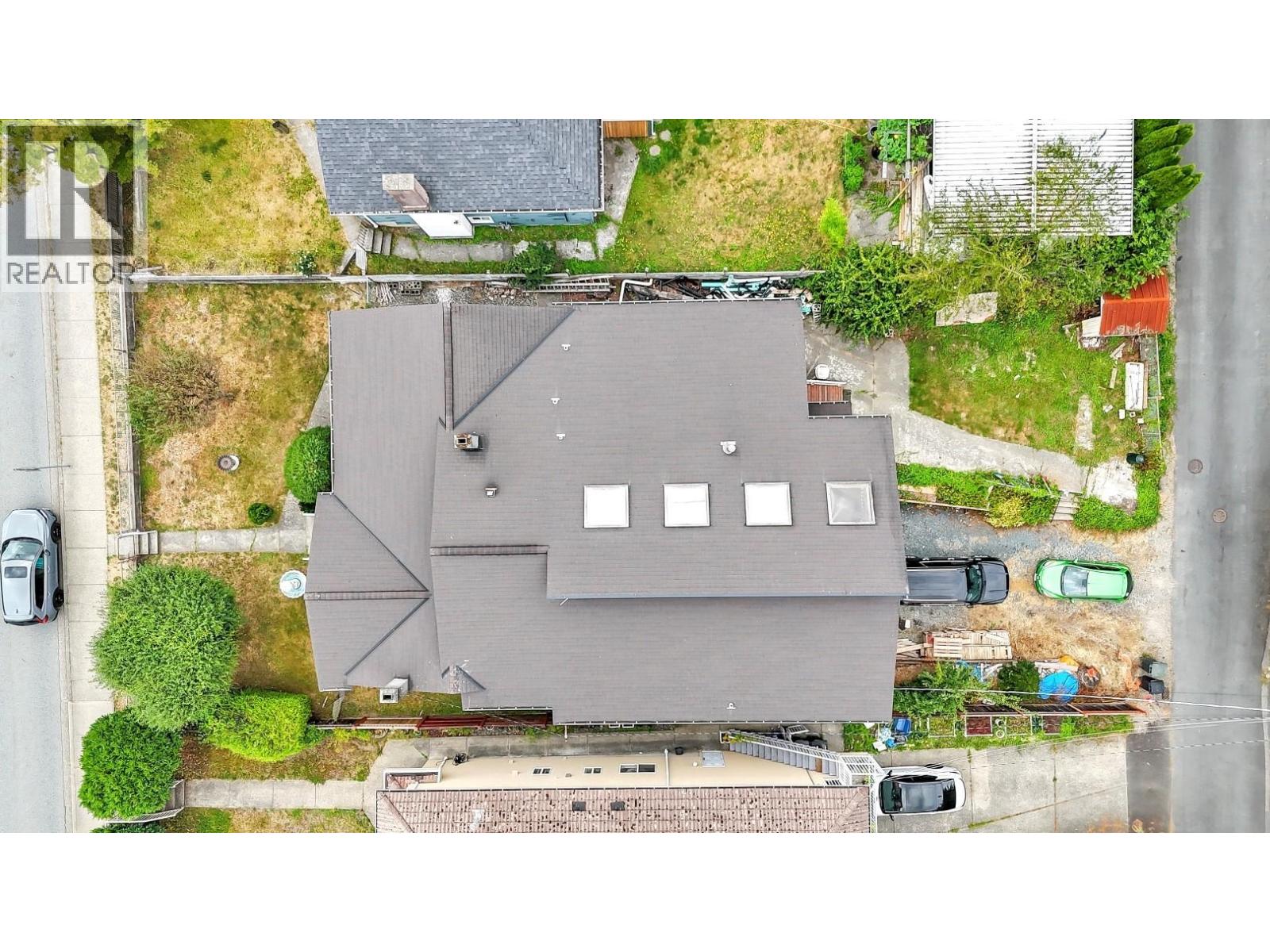 5067 Dover Street, Burnaby, British Columbia  V5H 1R4 - Photo 6 - R3037513