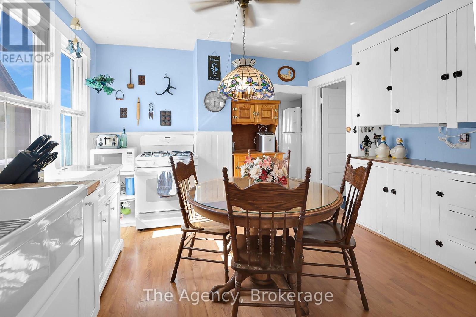 11611 Beach Road W, Wainfleet, Ontario  L0S 1V0 - Photo 7 - X12340926