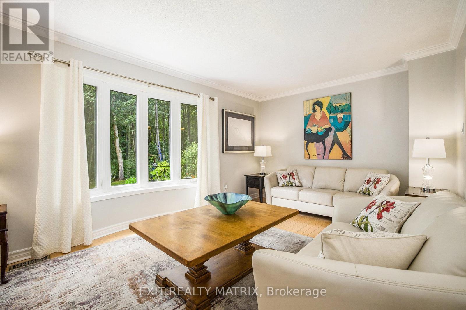 30 Glen Park Drive, Ottawa, Ontario  K1B 3Z2 - Photo 13 - X12347742