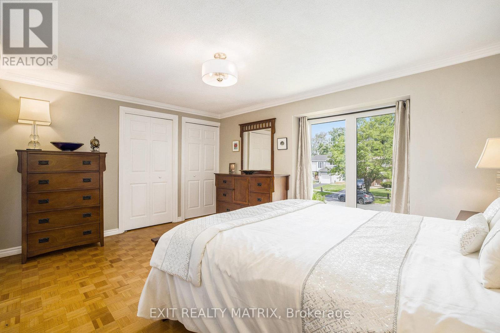 30 Glen Park Drive, Ottawa, Ontario  K1B 3Z2 - Photo 30 - X12347742