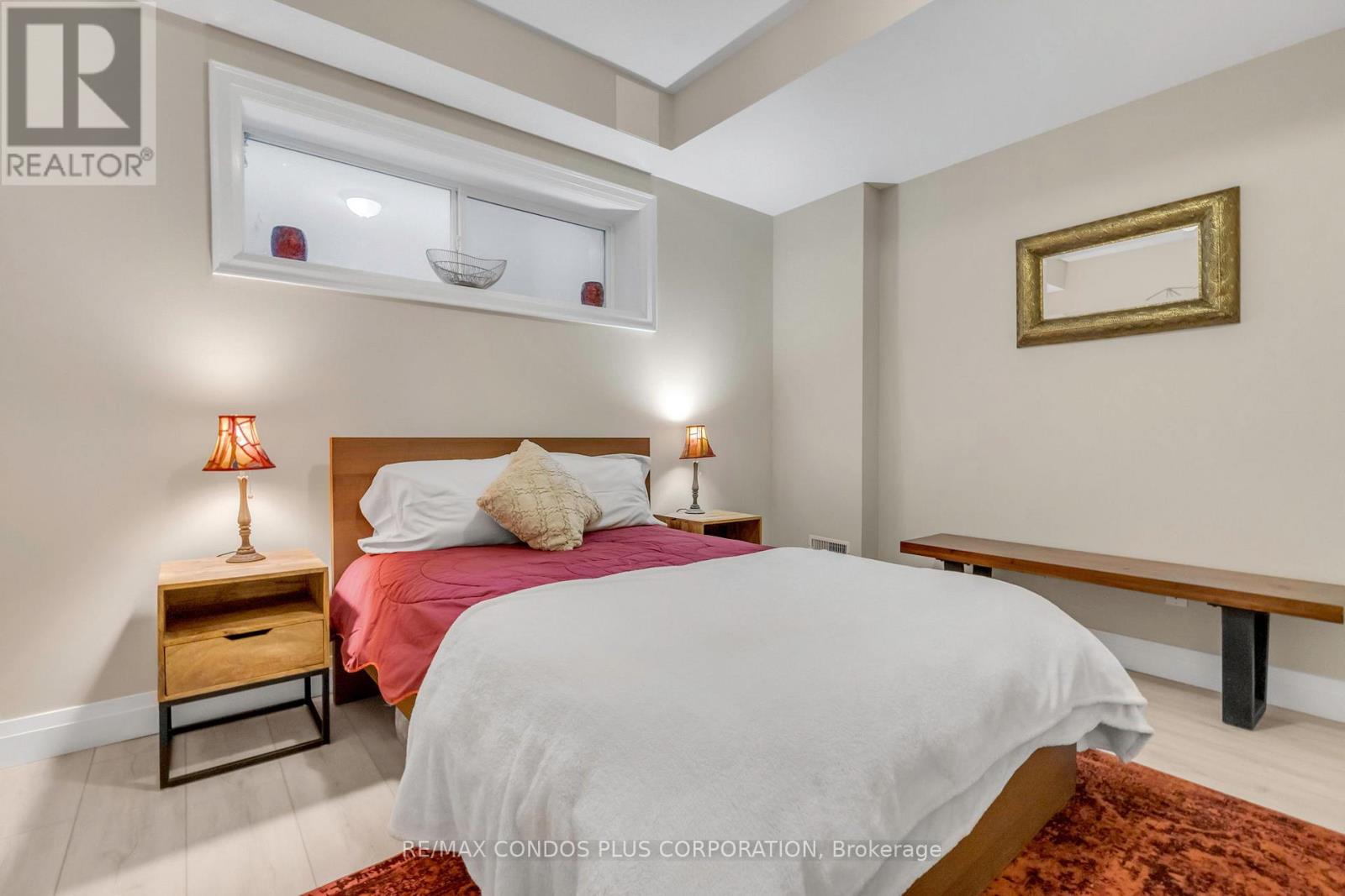89 Superior Avenue, Toronto, Ontario  M8V 2M7 - Photo 11 - W12347660