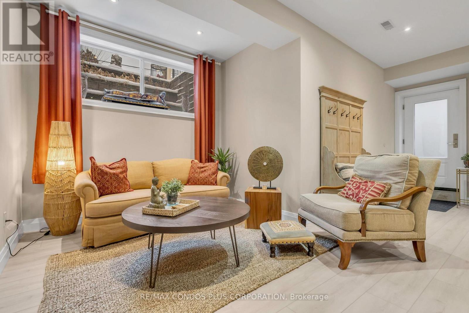 89 Superior Avenue, Toronto, Ontario  M8V 2M7 - Photo 7 - W12347660