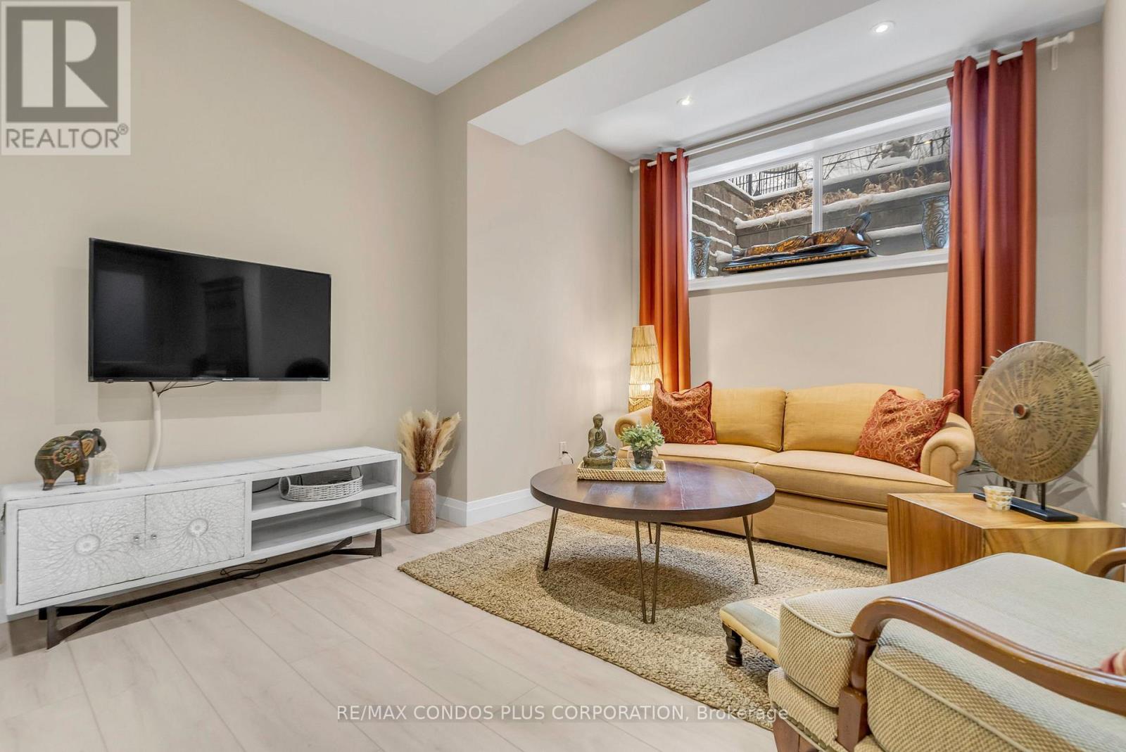 89 Superior Avenue, Toronto, Ontario  M8V 2M7 - Photo 9 - W12347660