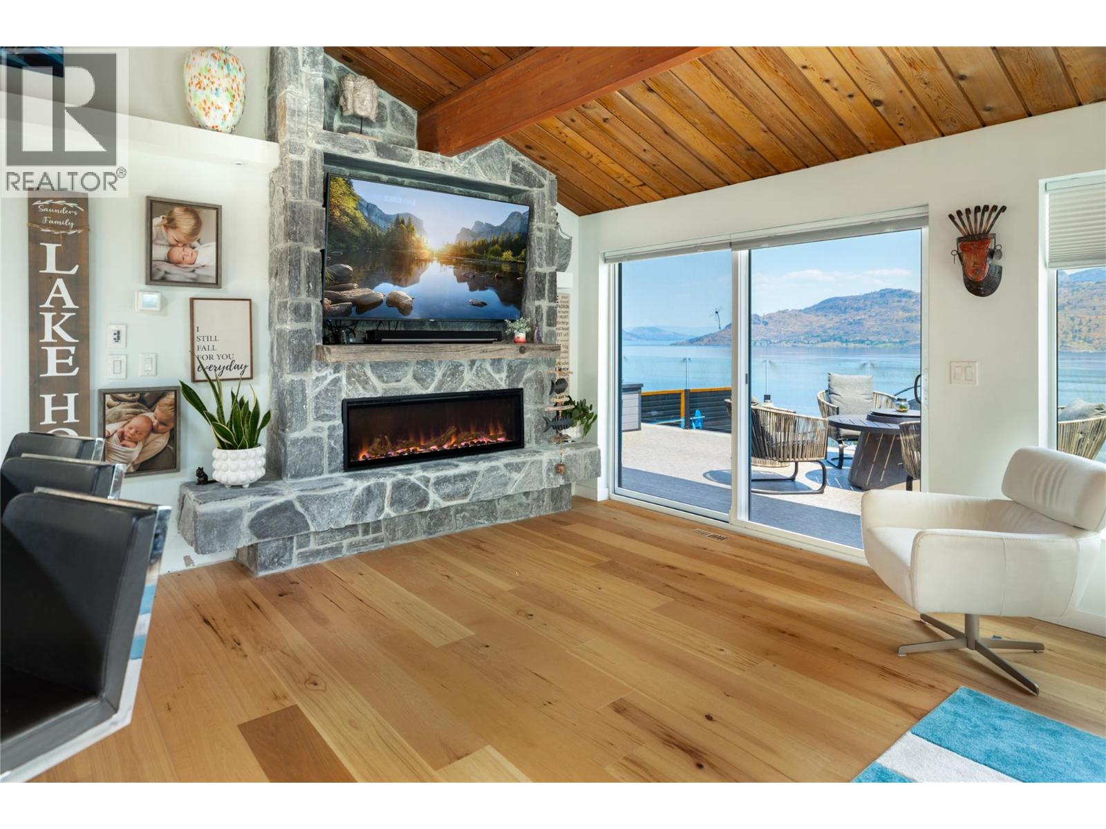 7192 Brent Road Peachland Photo 8