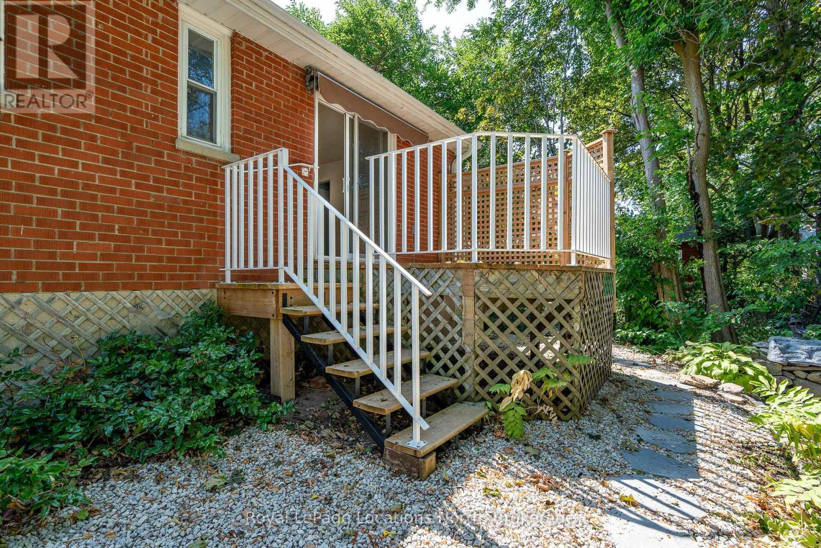 75 Fifth Street, Collingwood, Ontario  L9Y 1X2 - Photo 9 - S12347819