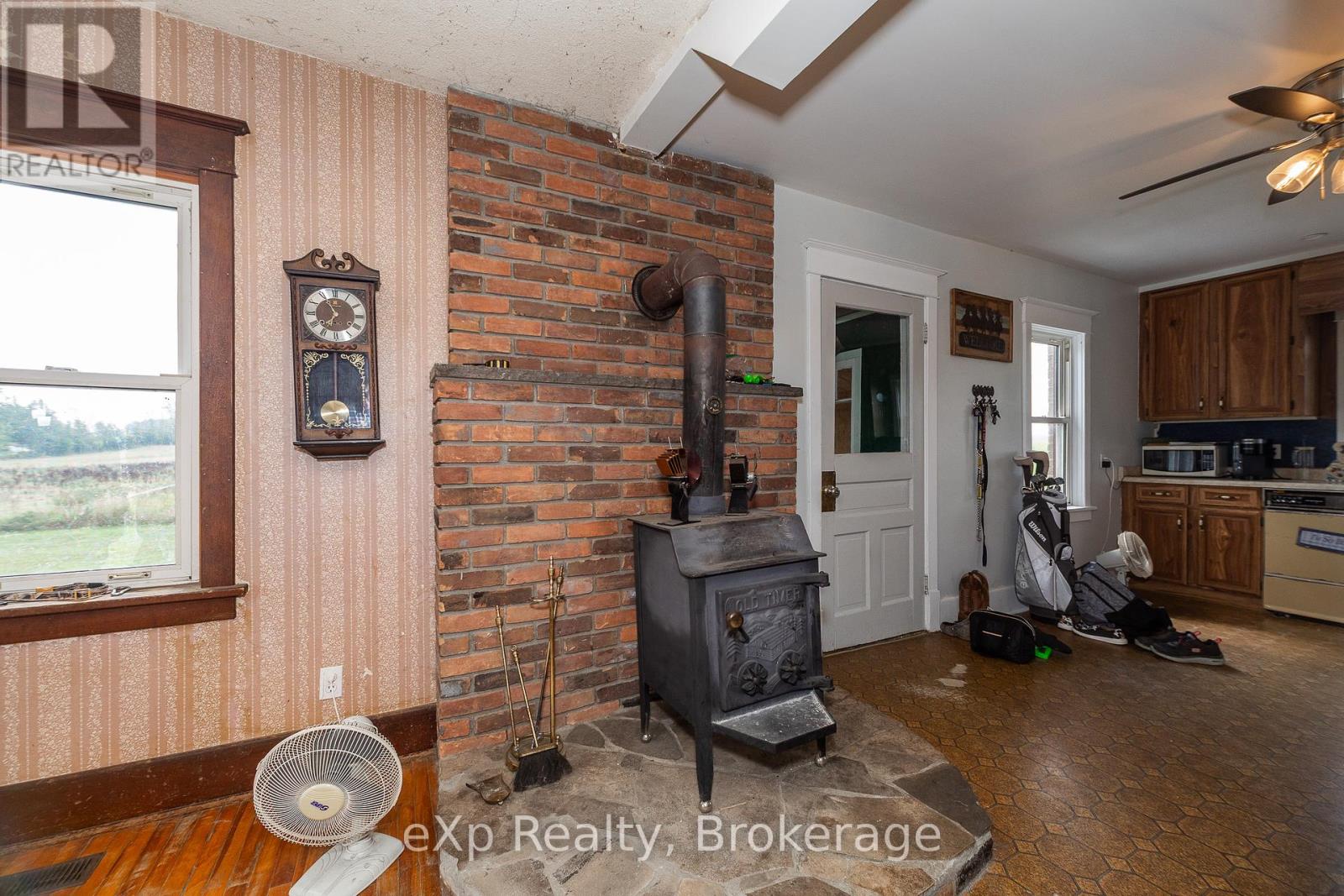 223 Concession 10e, Arran-Elderslie, Ontario  N0H 2N0 - Photo 24 - X12347714