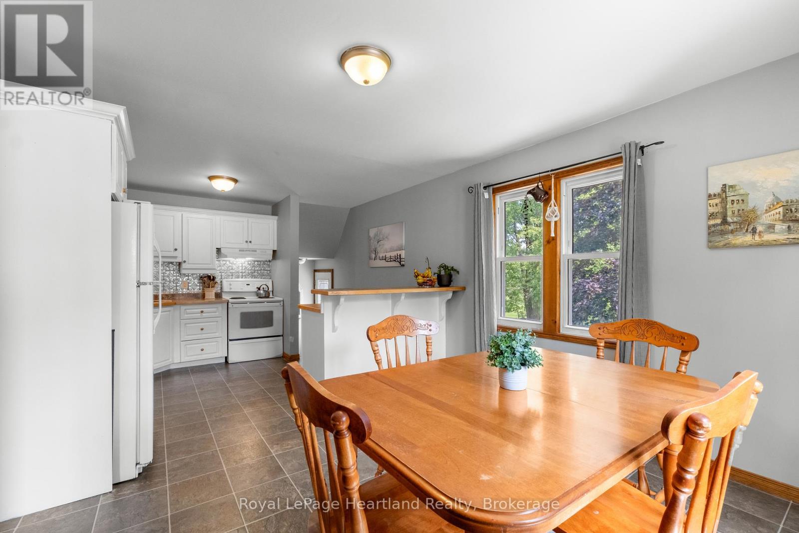 38480 Blyth Road, Ashfield-Colborne-Wawanosh, Ontario  N0M 1E0 - Photo 14 - X12347780