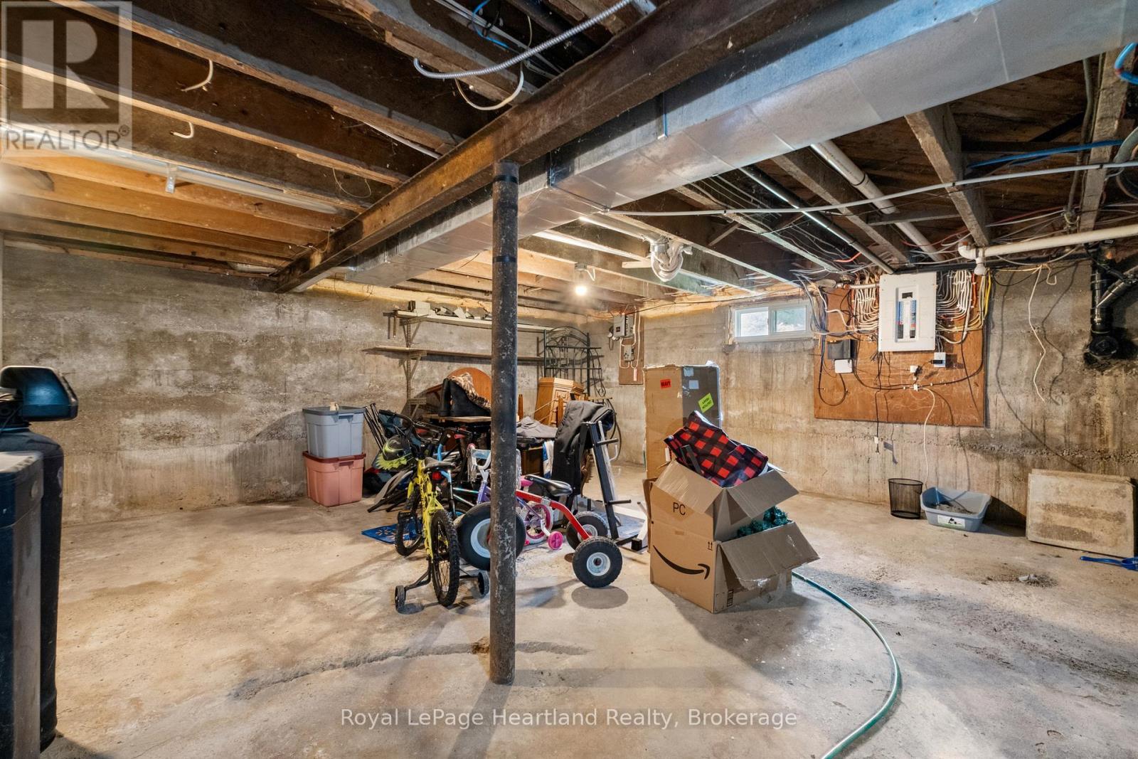 38480 Blyth Road, Ashfield-Colborne-Wawanosh, Ontario  N0M 1E0 - Photo 26 - X12347780