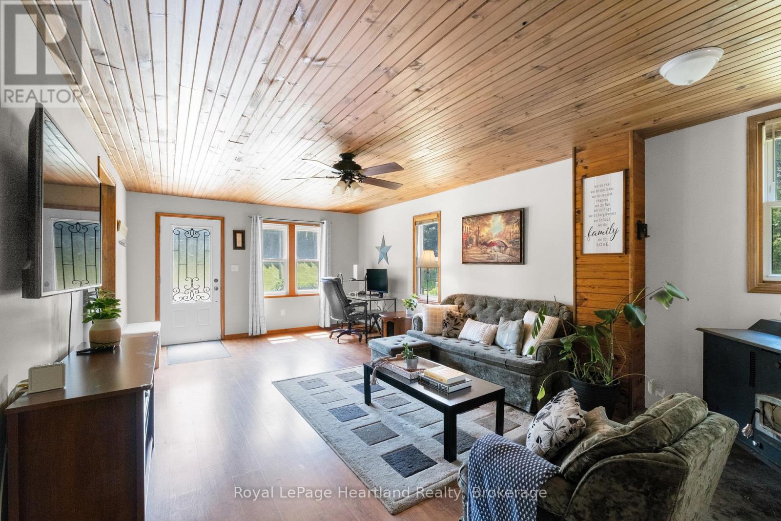 38480 Blyth Road, Ashfield-Colborne-Wawanosh, Ontario  N0M 1E0 - Photo 4 - X12347780