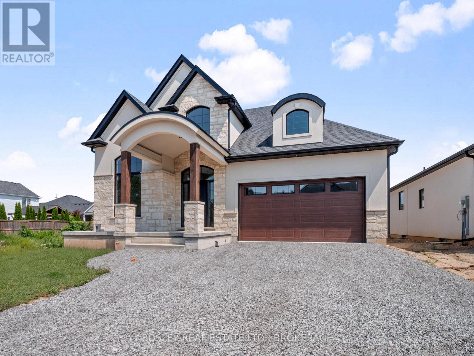 Property at 9 OAKLEY DRIVE image 1