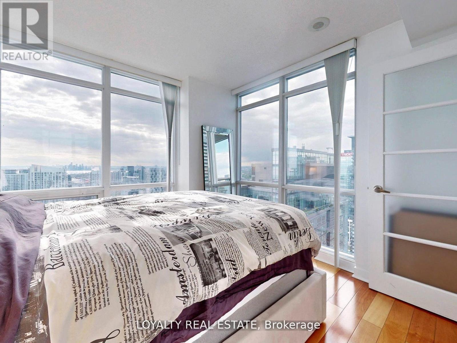 5203 - 11 Brunel Court, Toronto, Ontario  M5V 3Y3 - Photo 19 - C12347735
