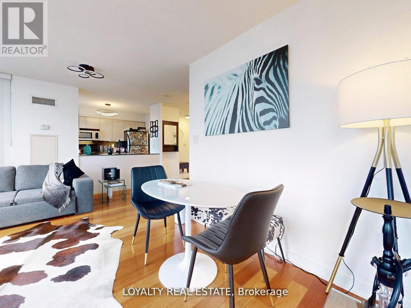 5203 - 11 Brunel Court, Toronto, Ontario  M5V 3Y3 - Photo 25 - C12347735