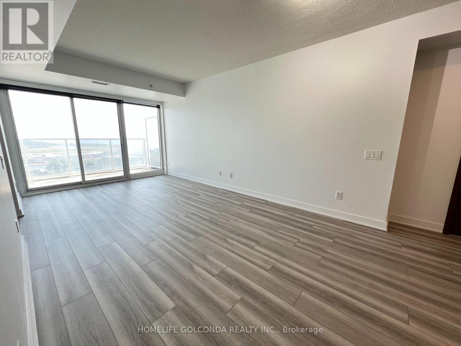 2515 - 17 Bathurst Street, Toronto, Ontario  M6A 2E1 - Photo 5 - C12347773