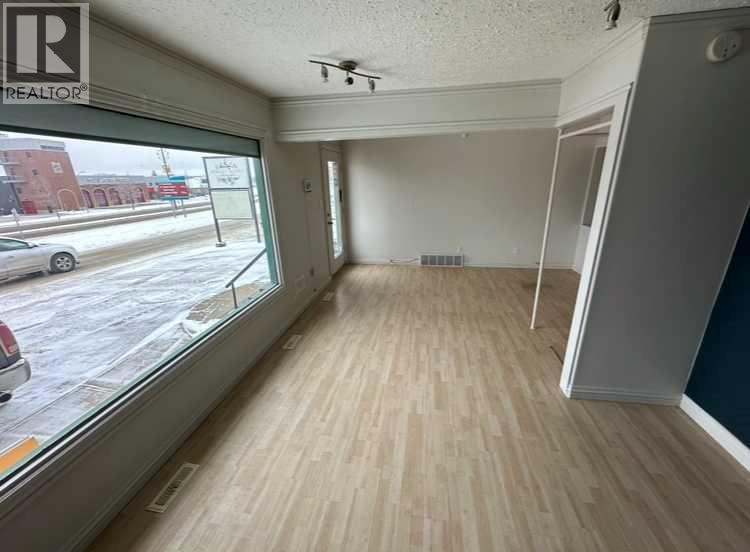 5118 55 A Street, Cold Lake, Alberta  T9M 1R1 - Photo 4 - A2234504