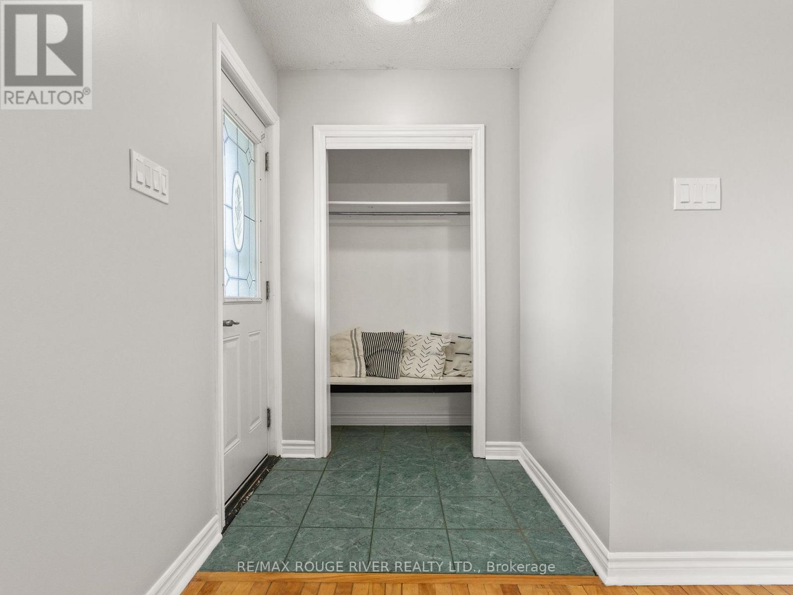 Property at 412 ALEXANDRIA DRIVE image 2