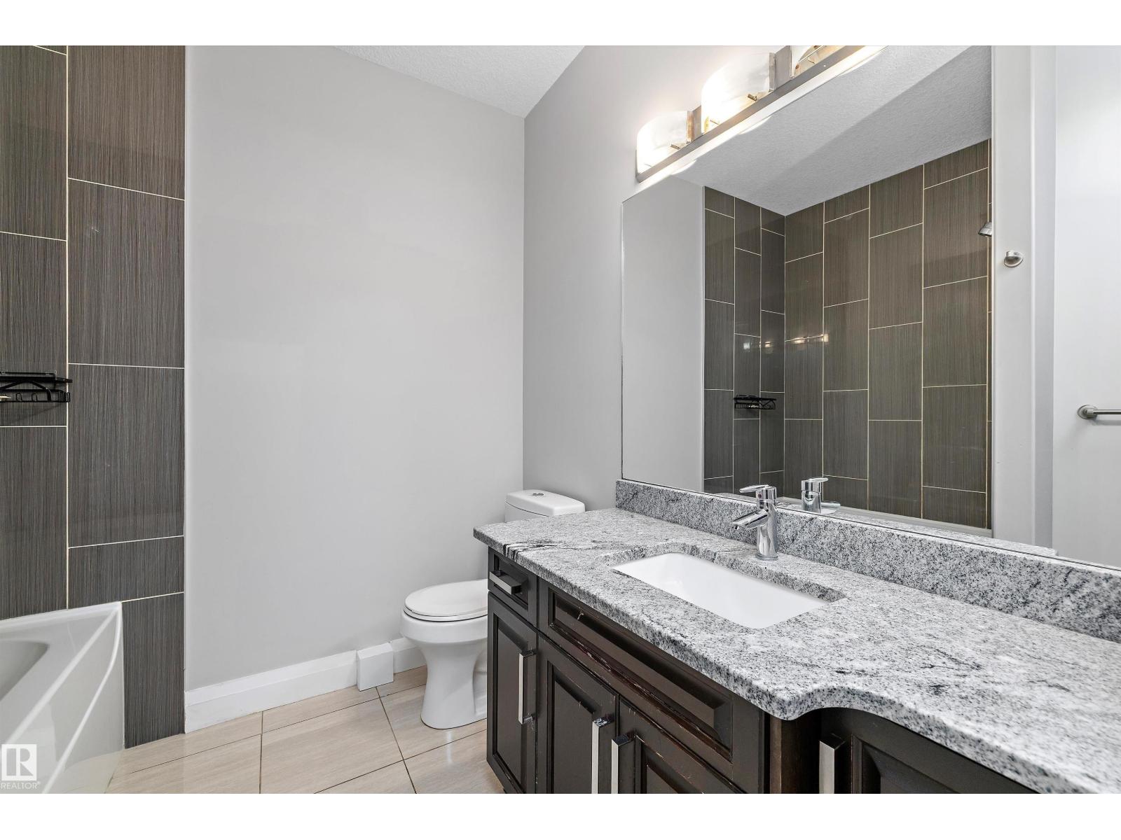 550 Albany Wy Nw, Edmonton, Alberta  T6V 1J6 - Photo 38 - E4453256