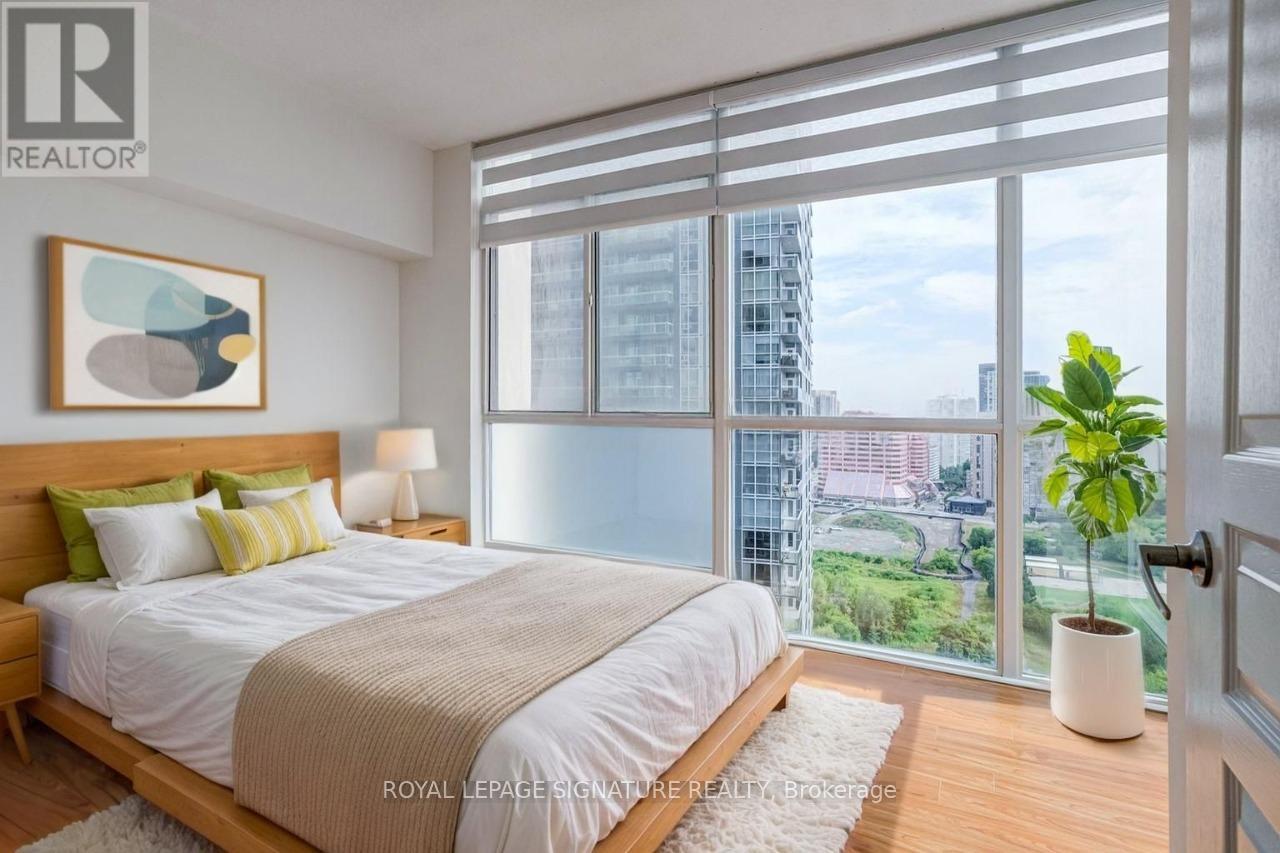 1808 - 225 Webb Drive, Mississauga (City Centre), Ontario  L5B 4P2 - Photo 16 - W12347707