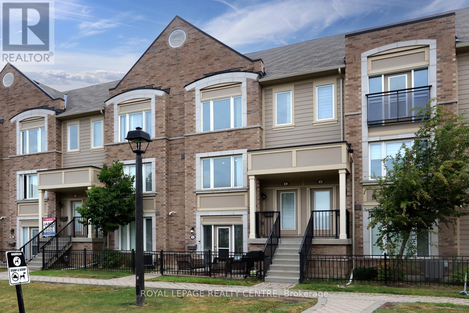 4 - 3135 Boxford Crescent, Mississauga, Ontario  L5M 0X1 - Photo 1 - W12347779